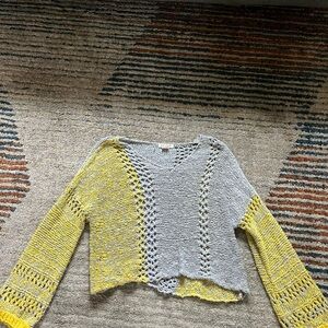 Stylish Gray and Yellow Women's Sweater